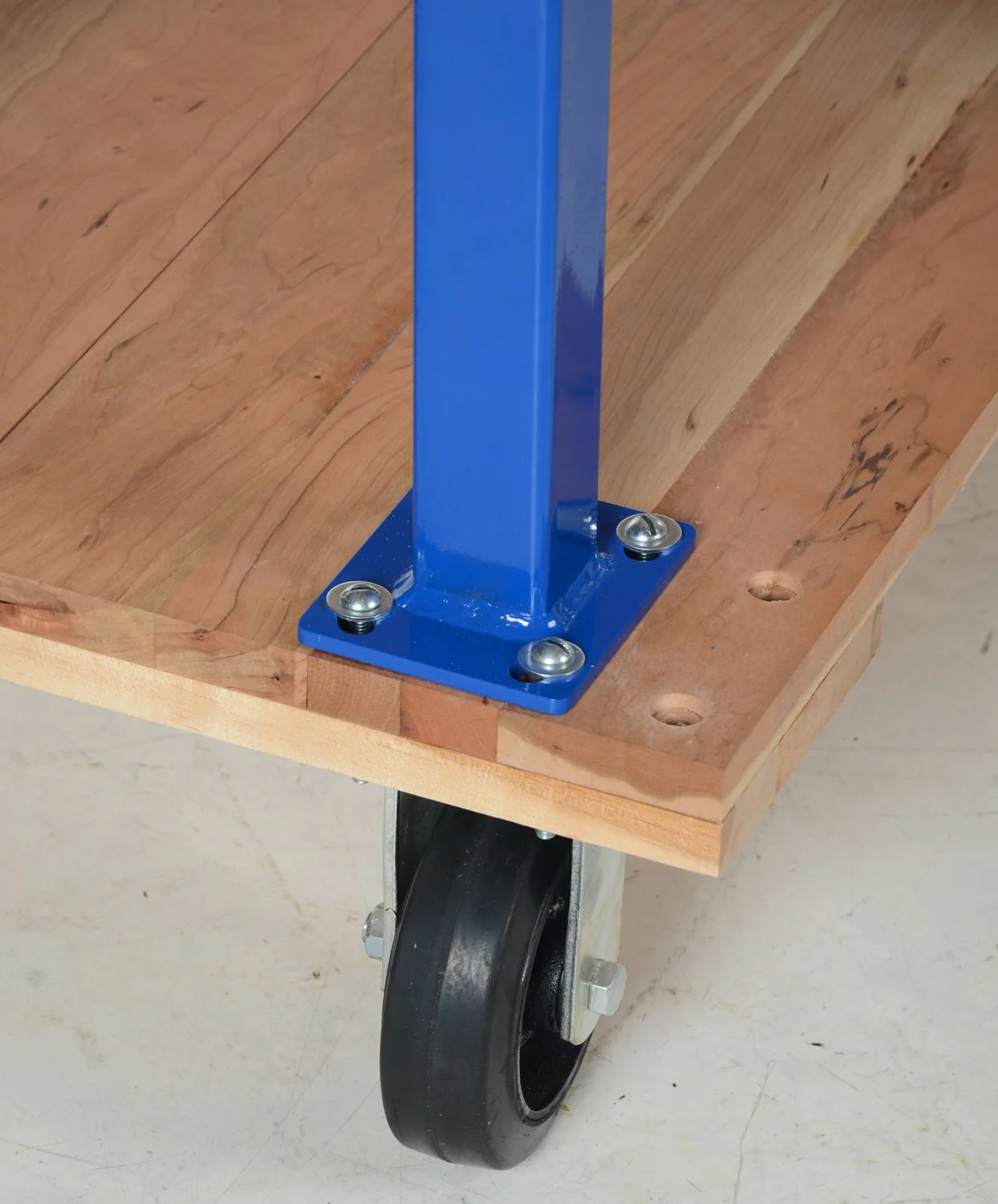 Vestil Manufacturing Corp Double & Triple Decker Hardwood Platform Carts - Image 7
