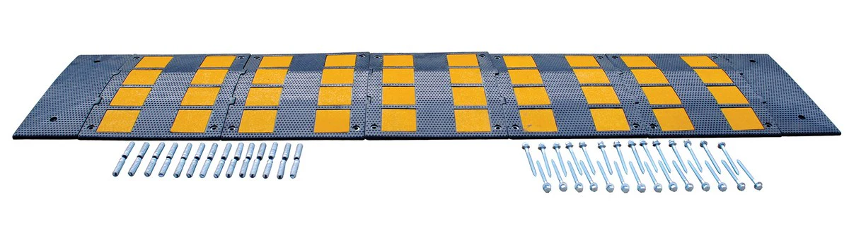 Vestil Manufacturing Corp Rubber Speed Humps - Image 2