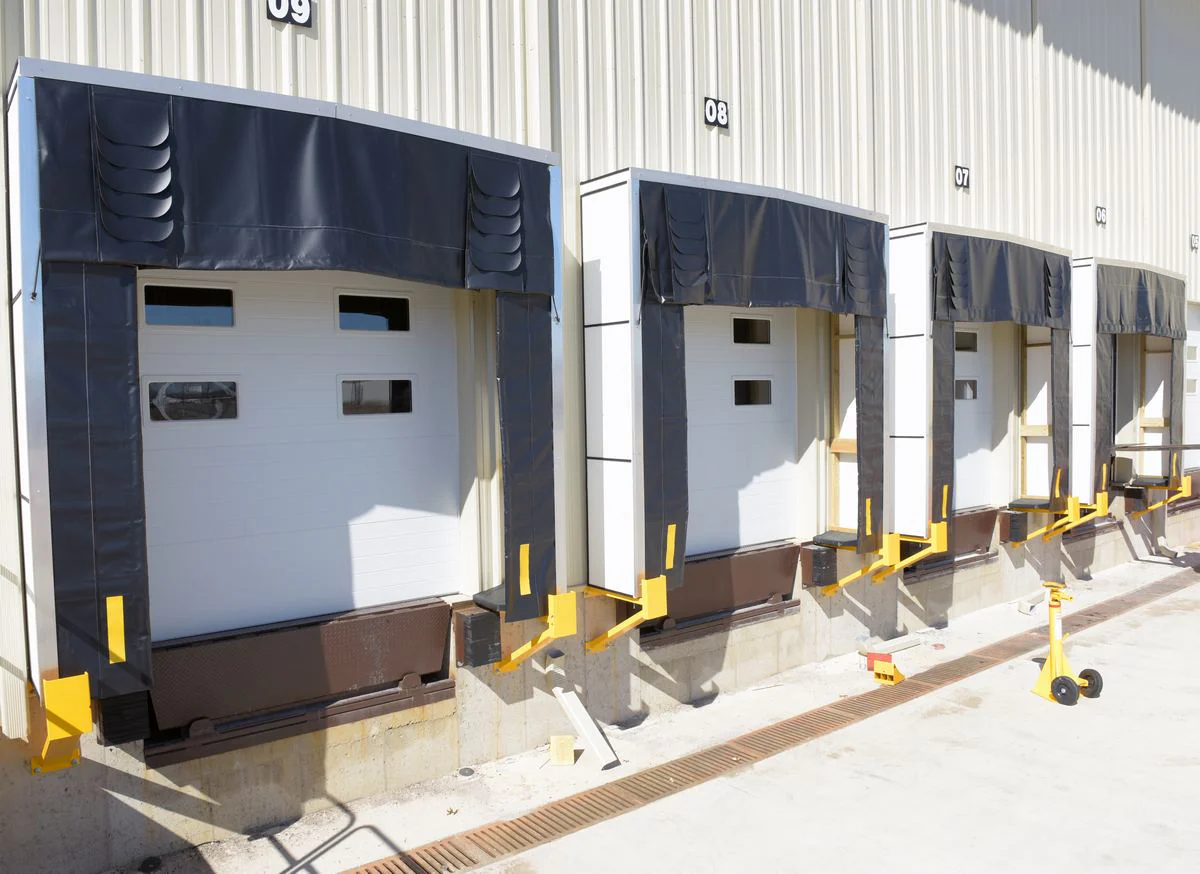 Vestil Manufacturing Corp Shelter Guard Posts - Image 3